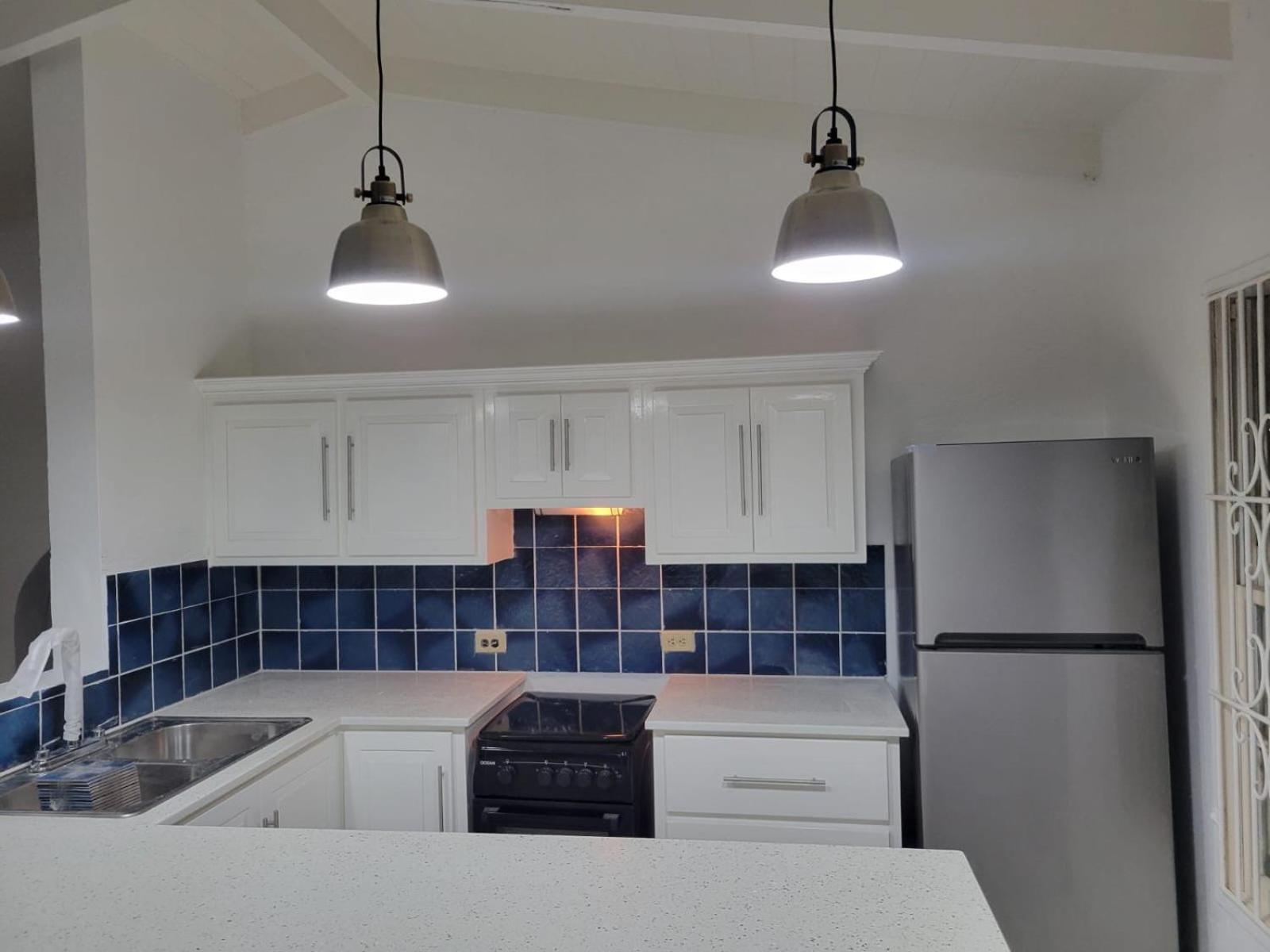 Attractive 2-Bed Apartment Stunning Sea View Дикенсон-Бей Экстерьер фото